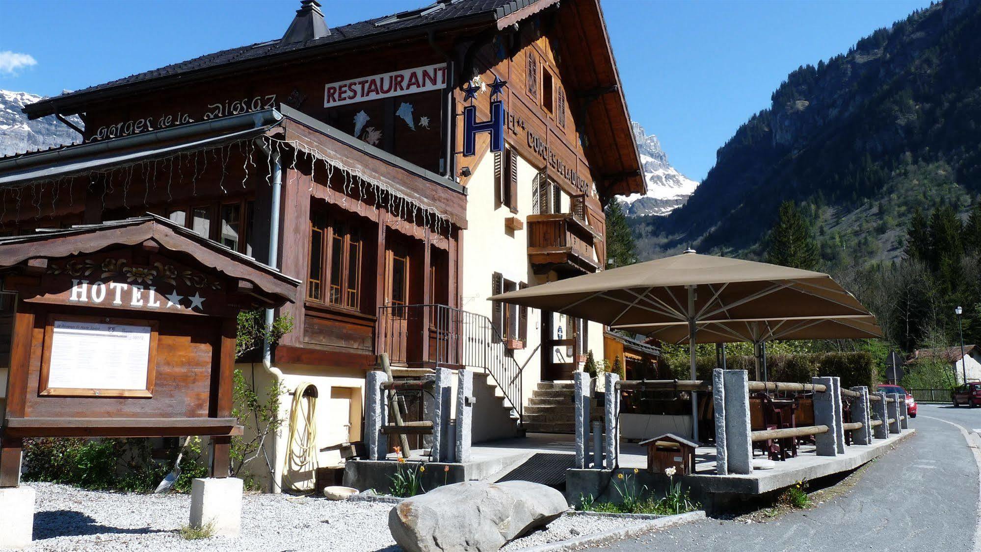 Auberge Des Gorges Servoz Exterior photo
